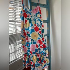 Colorful floral midi dress!